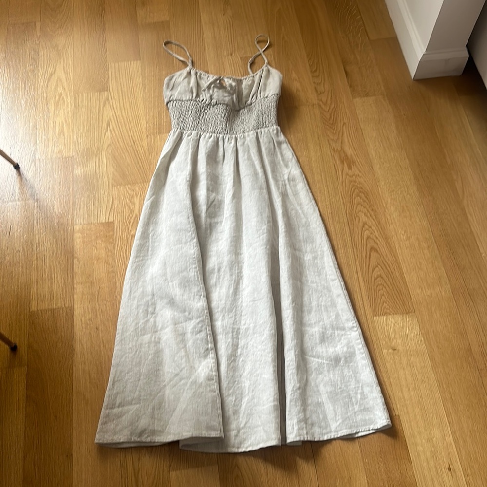 Aritzia Wilfred Genoa Linen Midi Dress